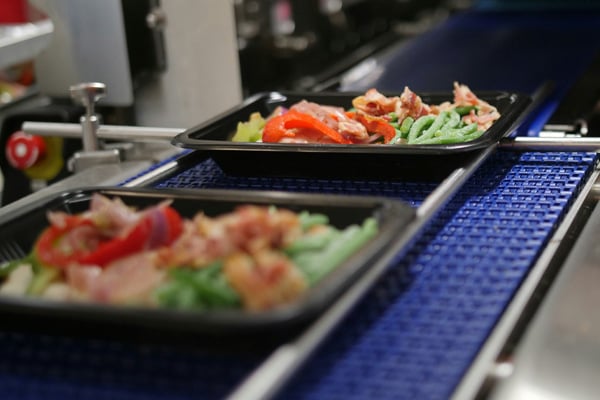 Tech Meets Taste: How Foodservice Trends and Technology Feed Off Each Other